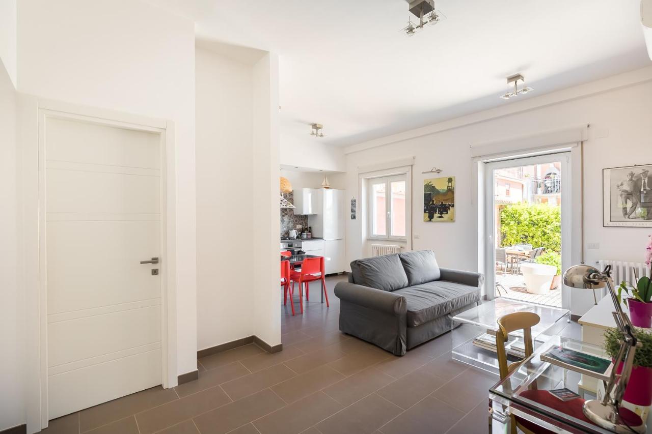 Galeria Home Apartments Anguillara Sabazia Bagian luar foto