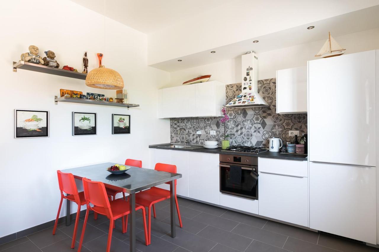 Galeria Home Apartments Anguillara Sabazia Bagian luar foto