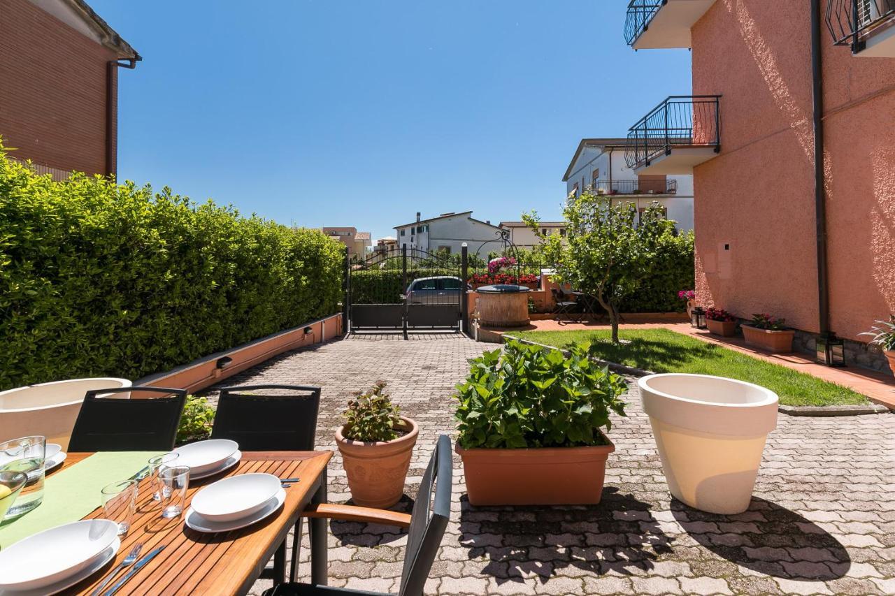 Galeria Home Apartments Anguillara Sabazia Bagian luar foto