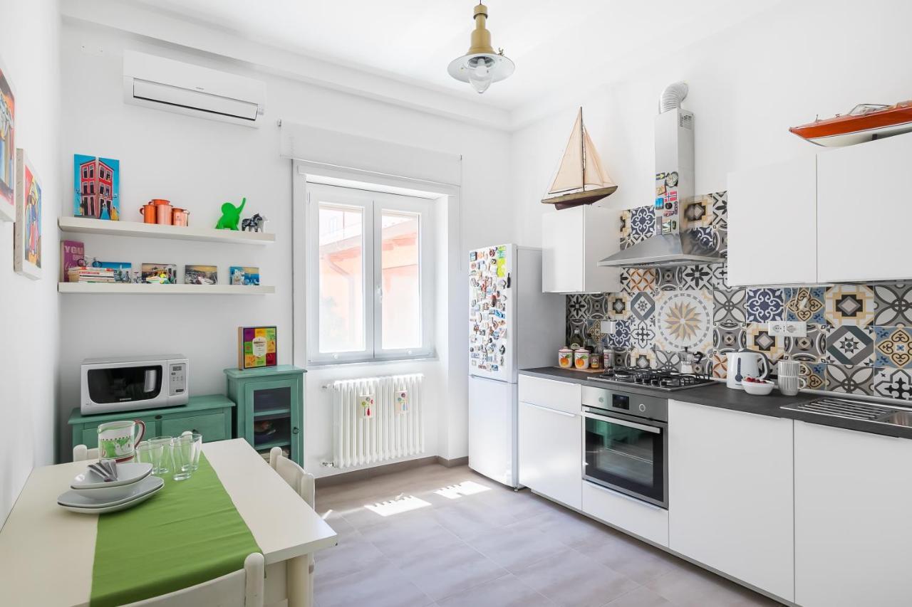 Galeria Home Apartments Anguillara Sabazia Bagian luar foto