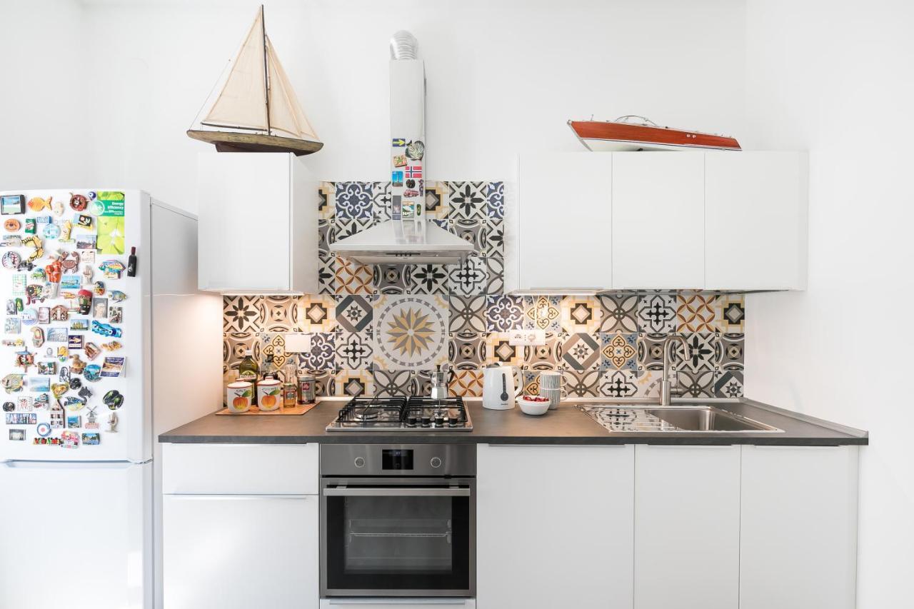 Galeria Home Apartments Anguillara Sabazia Bagian luar foto